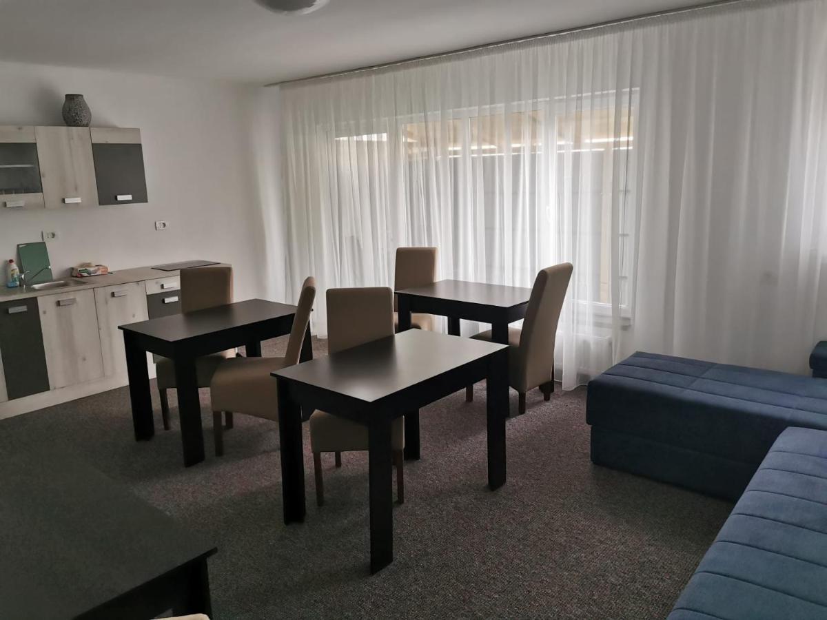 Casa Sonia Hotel Târgu Jiu Eksteriør billede