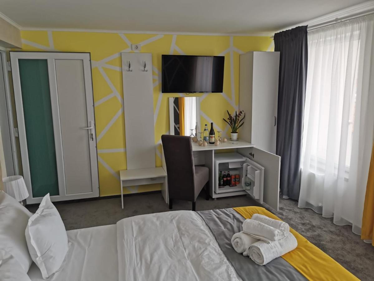Casa Sonia Hotel Târgu Jiu Eksteriør billede
