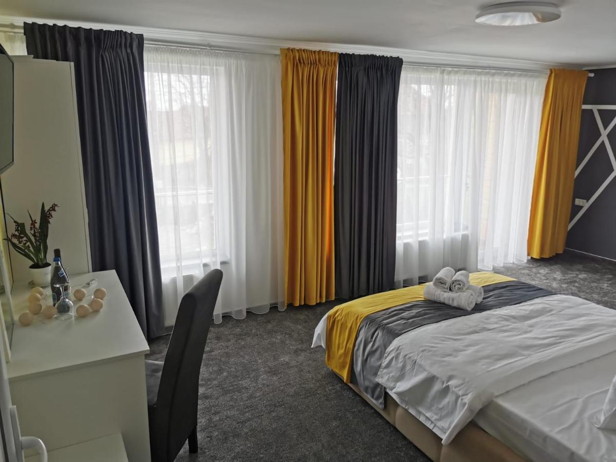Casa Sonia Hotel Târgu Jiu Eksteriør billede